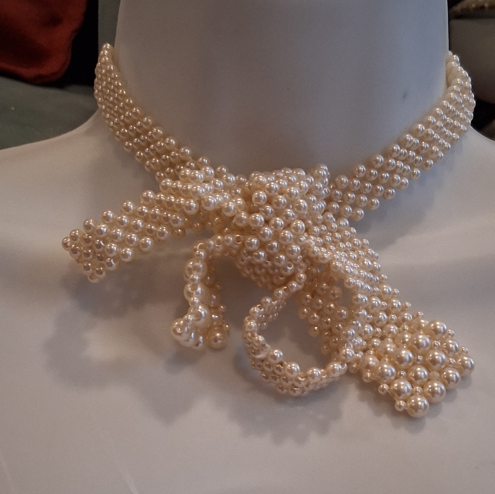 Vtg Crochet Bead Necktie